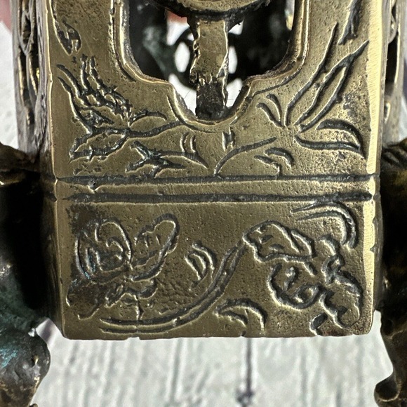 Antique Bronze Hexagon‎ Tripod Instant Burner - Picture 4 of 9